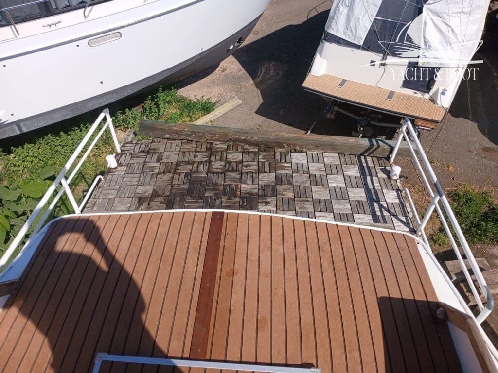 Stahlverdränger 11,20 m | Projektboot, Flybridge – Bild 5