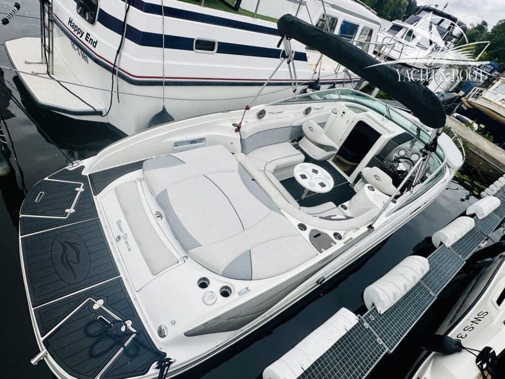 Rinker 246 Captiva CC | 185 Std., erste Hand, Wartung 2025 – Bild 4