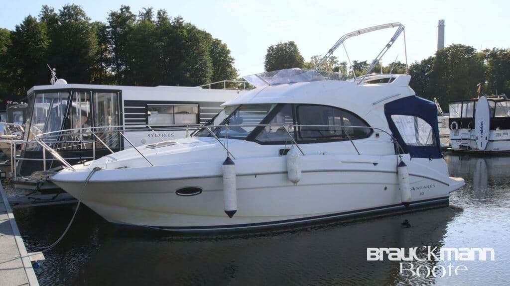 Beneteau Antares 30 – Bild 3