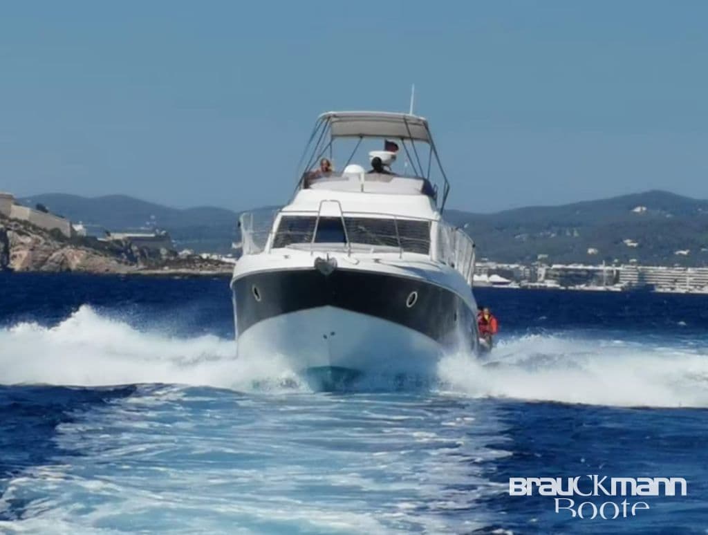 Beneteau Monte Carlo 47 Flybridge  Mallorca – Bild 3