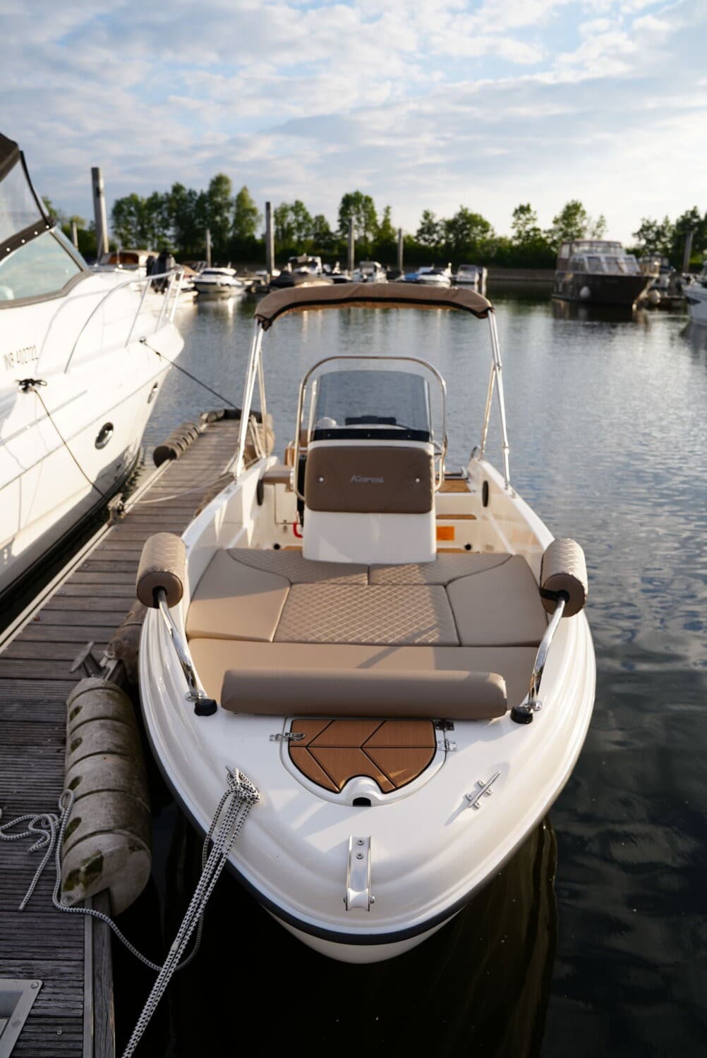 Karel 480 Open XS – Bild 2