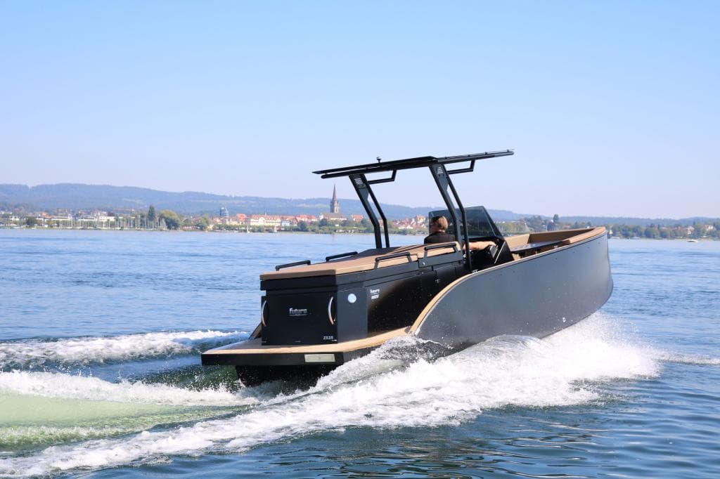 Futuro ZX 25 Innenborder mit Bodenseezulassung – Bild 9
