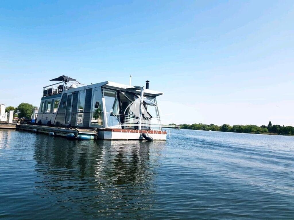 Hausboot Amantes 14.5 | Aluminiumrumpf, autark – Bild 3