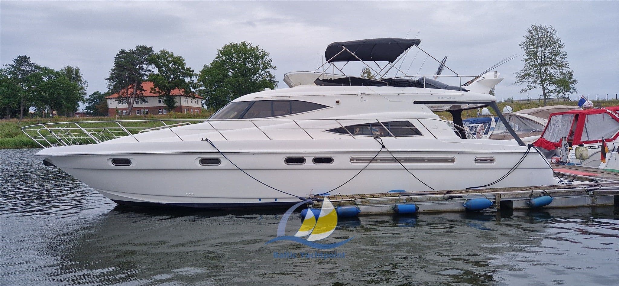 Sealine Sealine T52