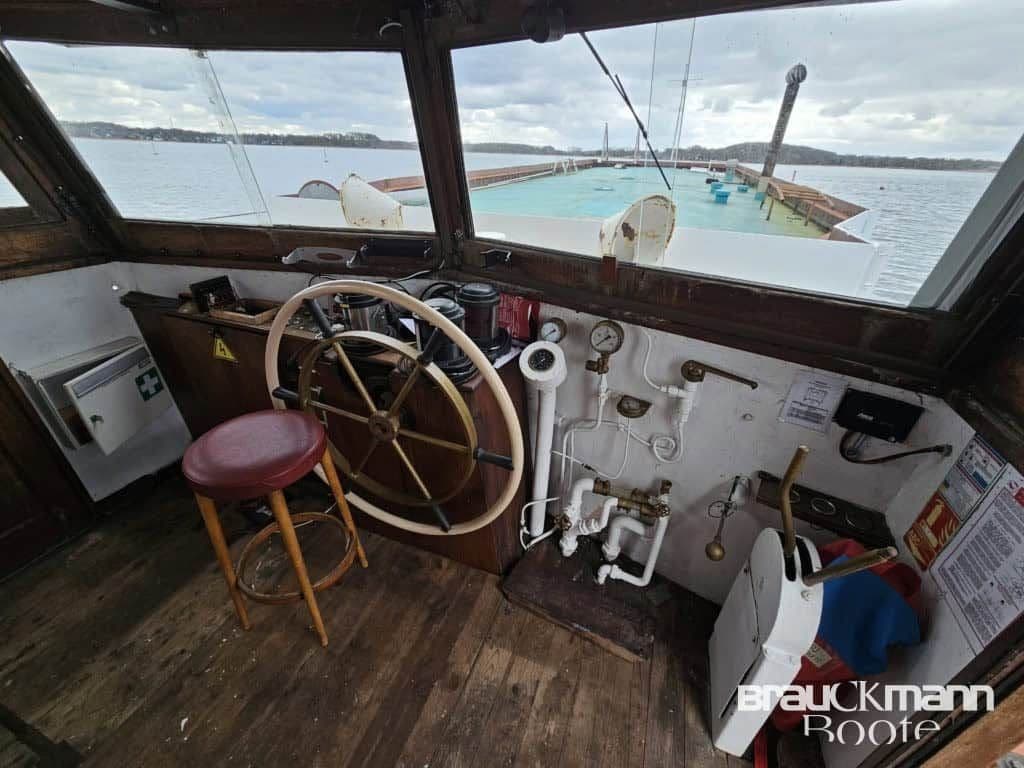 Wohnschiff Commodore Pniche 35 m – Bild 10