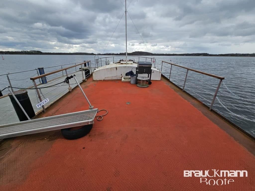 Wohnschiff Commodore Pniche 35 m – Bild 7