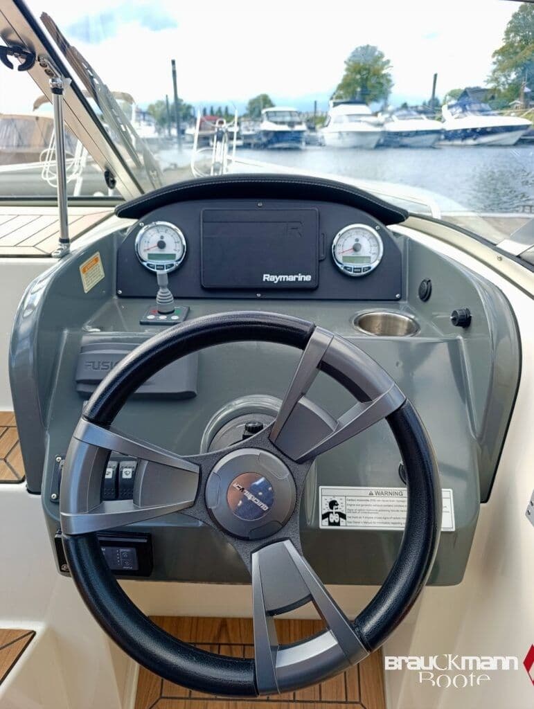 Quicksilver Activ 595 2016 nur 164 Betriebsstunden Bugstra – Bild 4