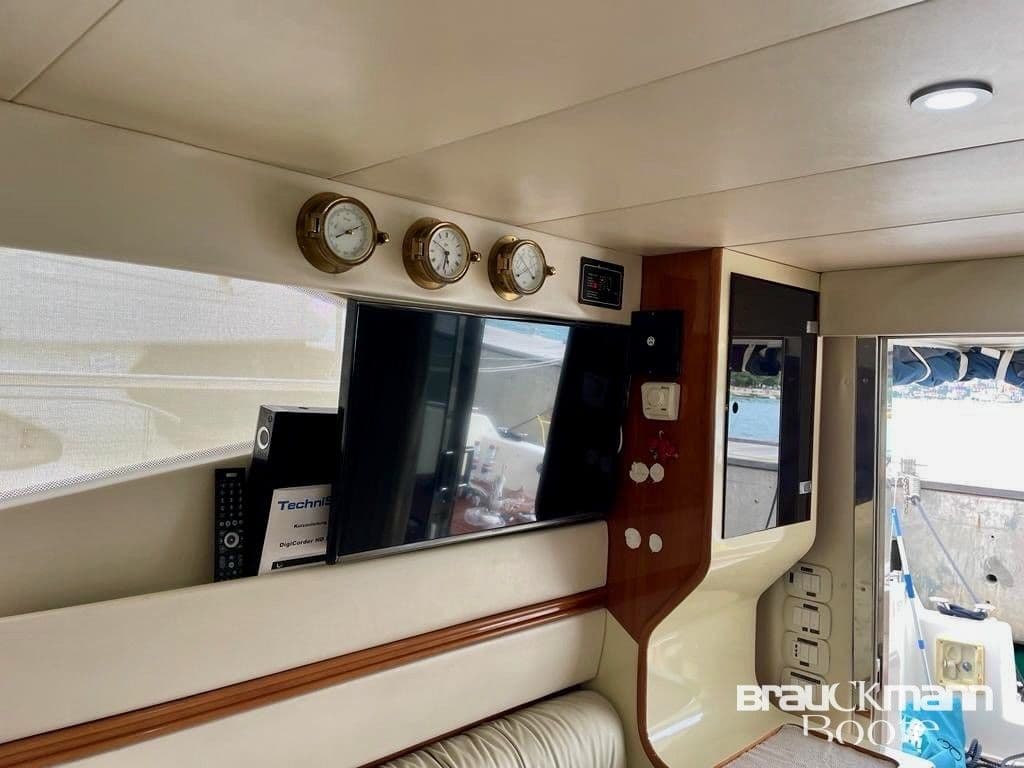 Azimut 43 Top gepflegt  Vollausstattung  Wellenantrieb – Bild 6