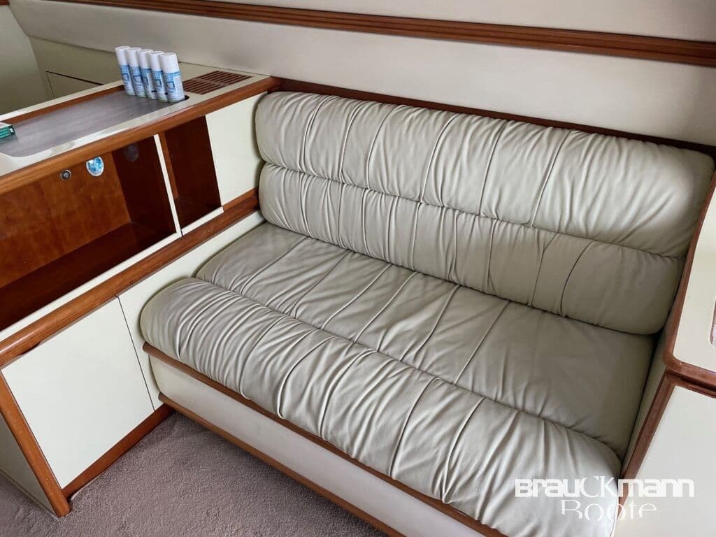 Azimut 43 Top gepflegt  Vollausstattung  Wellenantrieb – Bild 8