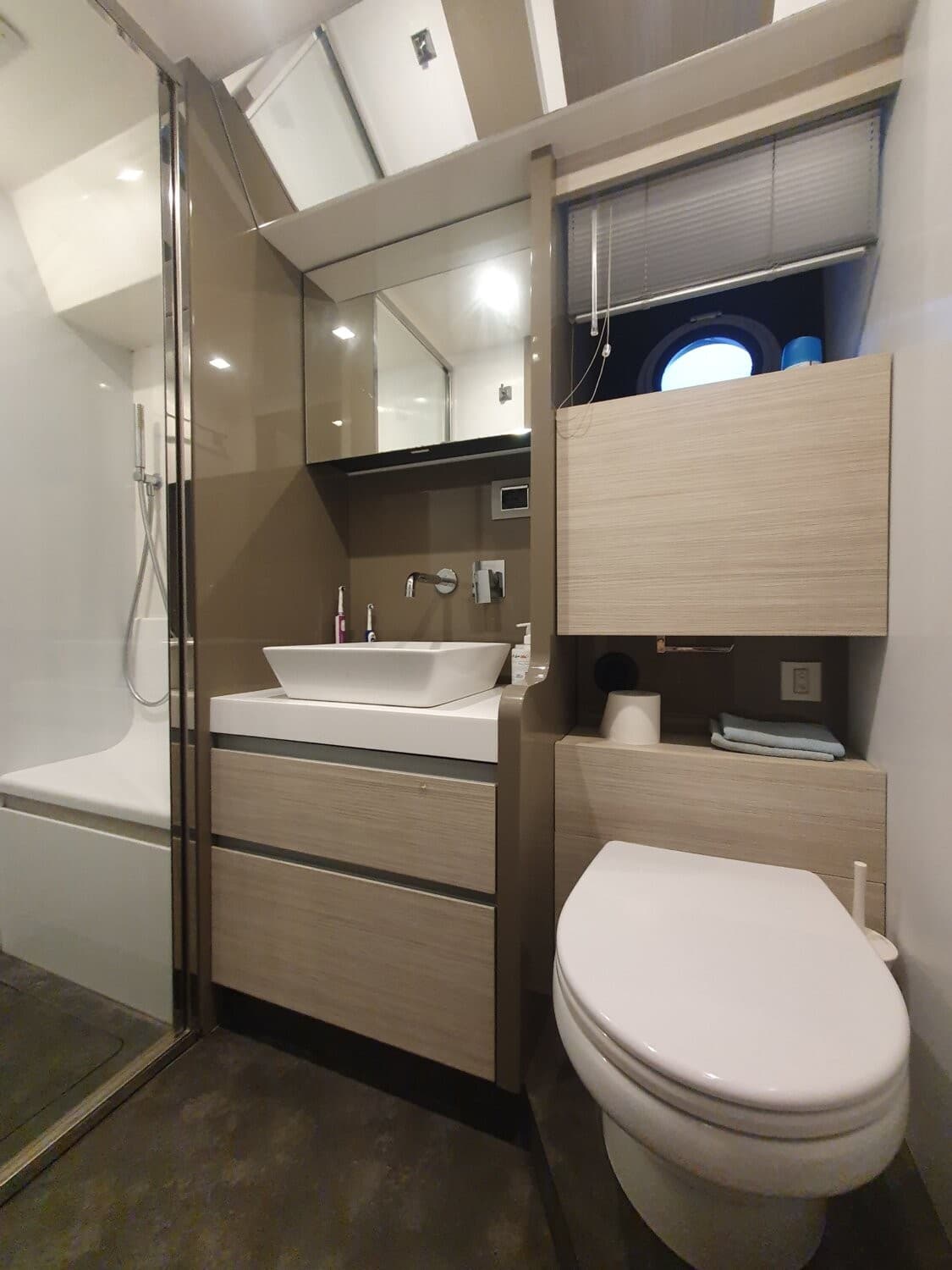 Cranchi E52 Evoluzione – Bild 6