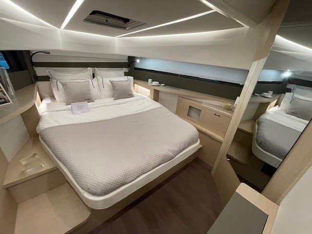 Jeanneau DB-37 OB Messeboot "boot 2026" – Bild 10