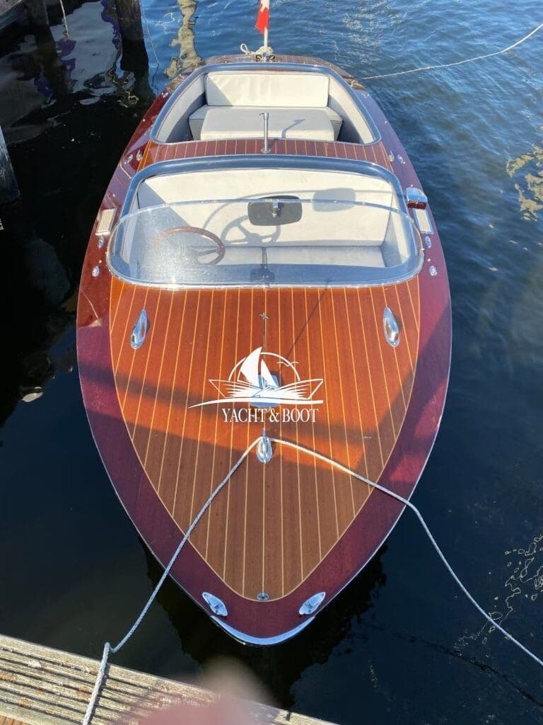 Boesch Sport de Luxe 500 | Mahagoni, inkl. Trailer – Bild 12