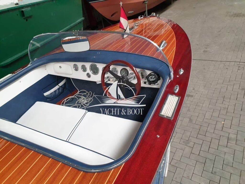 Boesch Sport de Luxe 500 | Mahagoni, inkl. Trailer – Bild 4
