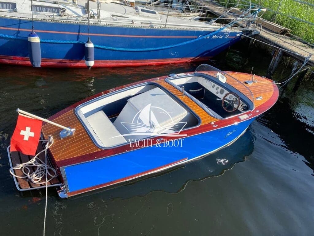 Boesch Sport de Luxe 500 | Mahagoni, inkl. Trailer