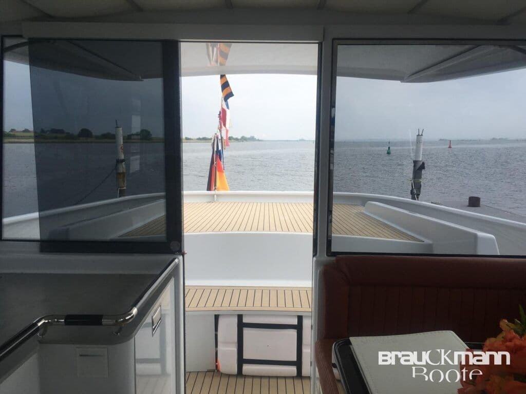 Motoryacht Stella    Minimalistisches Design Maximale Pe – Bild 10
