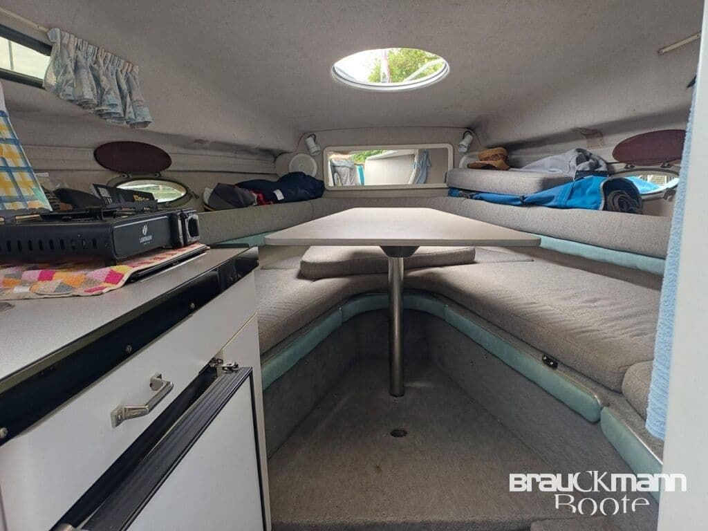 Four Winns 265 Fiesta mit 200 PS Steyer Diesel – Bild 13