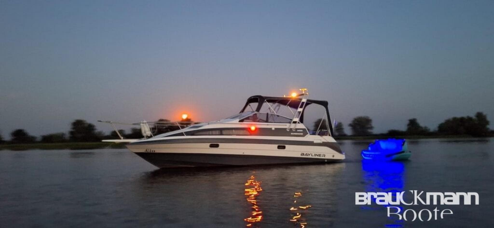 Bayliner 2655  Refit 2024 – Bild 2
