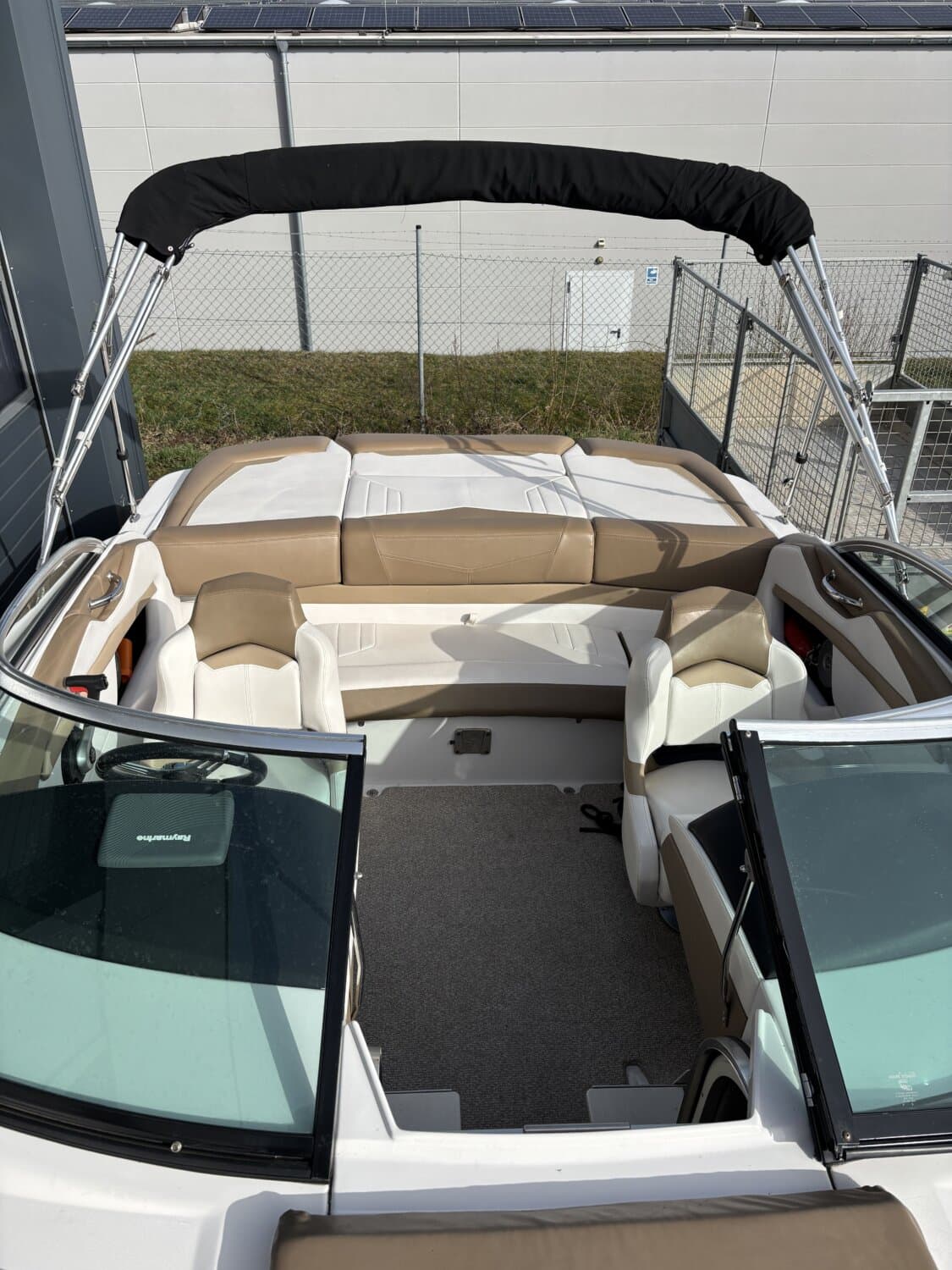 Four Winns S215 – Bild 6