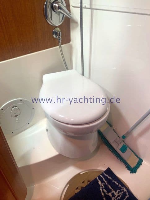 Bavaria 35 HT sport *reduziert* – Bild 9
