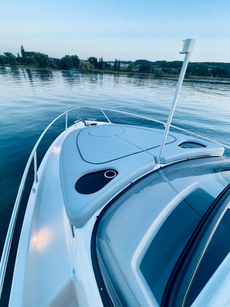 Cranchi E30 Endurance – Bild 10