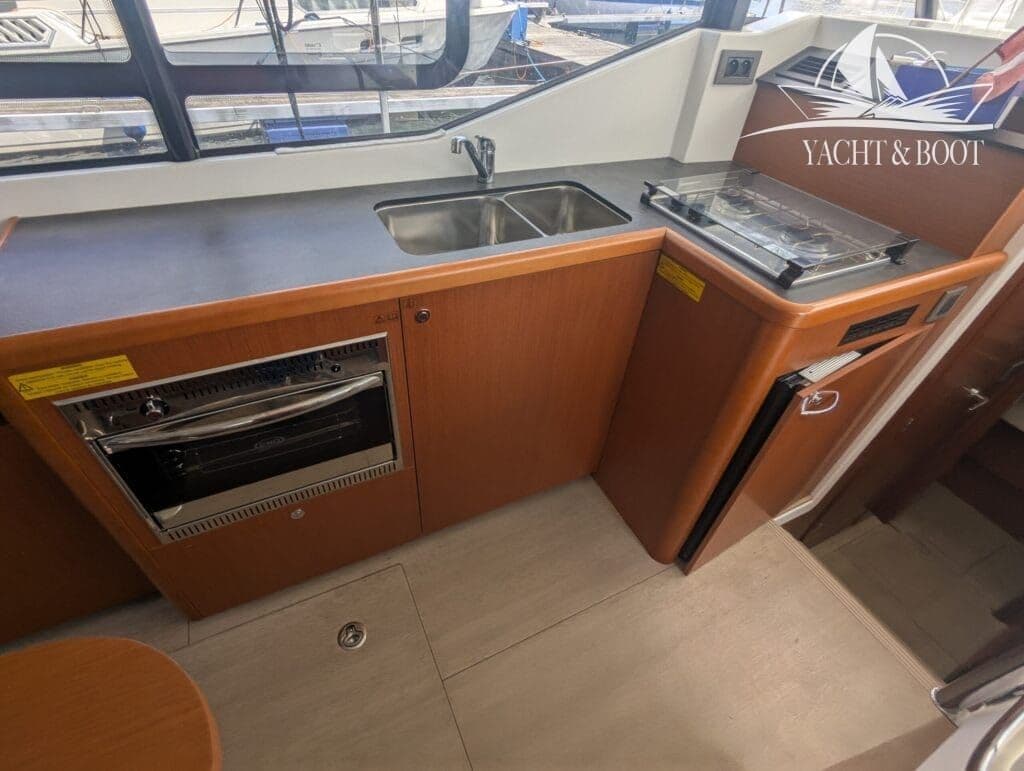 Beneteau Swift Trawler 30 | Baujahr 2020 – Bild 18
