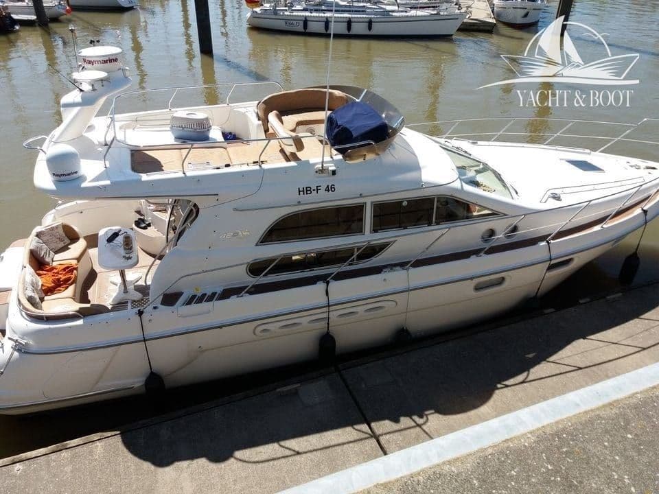 Sealine F 42 | 740 PS Flybridge-Yacht, nur Süßwasser