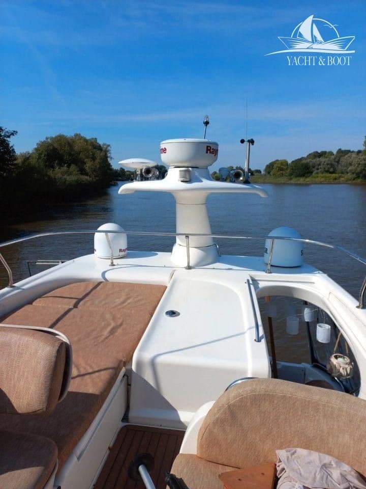 Sealine F 42 | 740 PS Flybridge-Yacht, nur Süßwasser – Bild 6