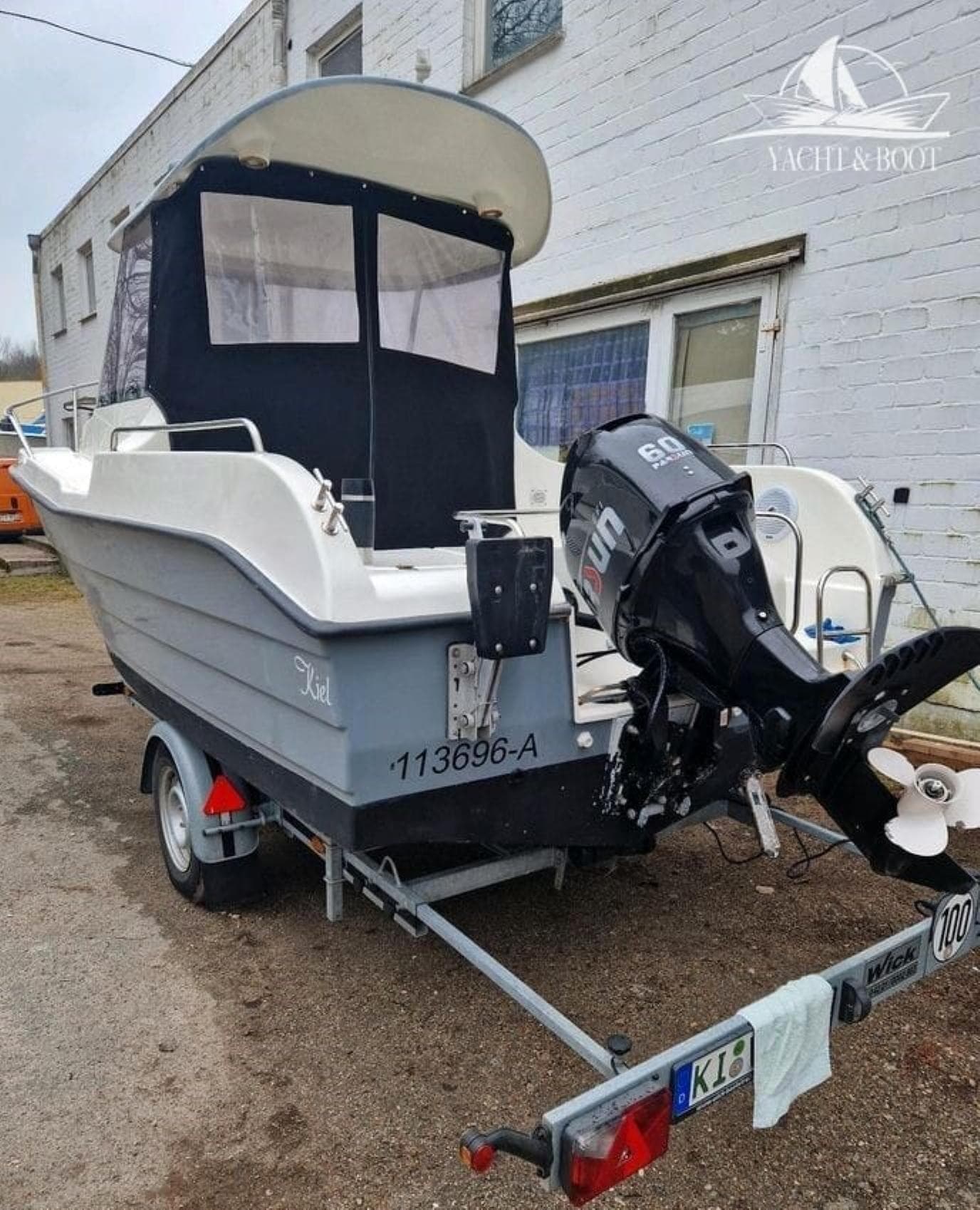 Pilothouse 540 | 180 Std., inkl. Trailer – Bild 5