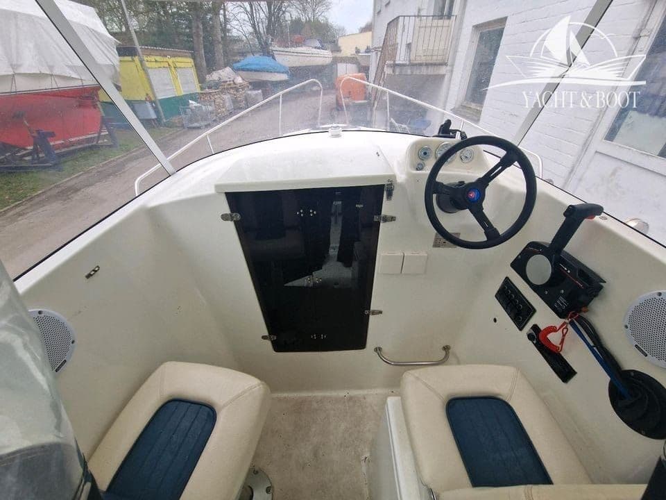 Pilothouse 540 | 180 Std., inkl. Trailer – Bild 7