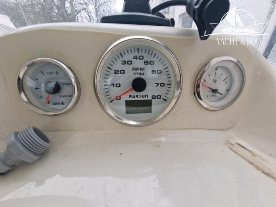 Pilothouse 540 | 180 Std., inkl. Trailer – Bild 12