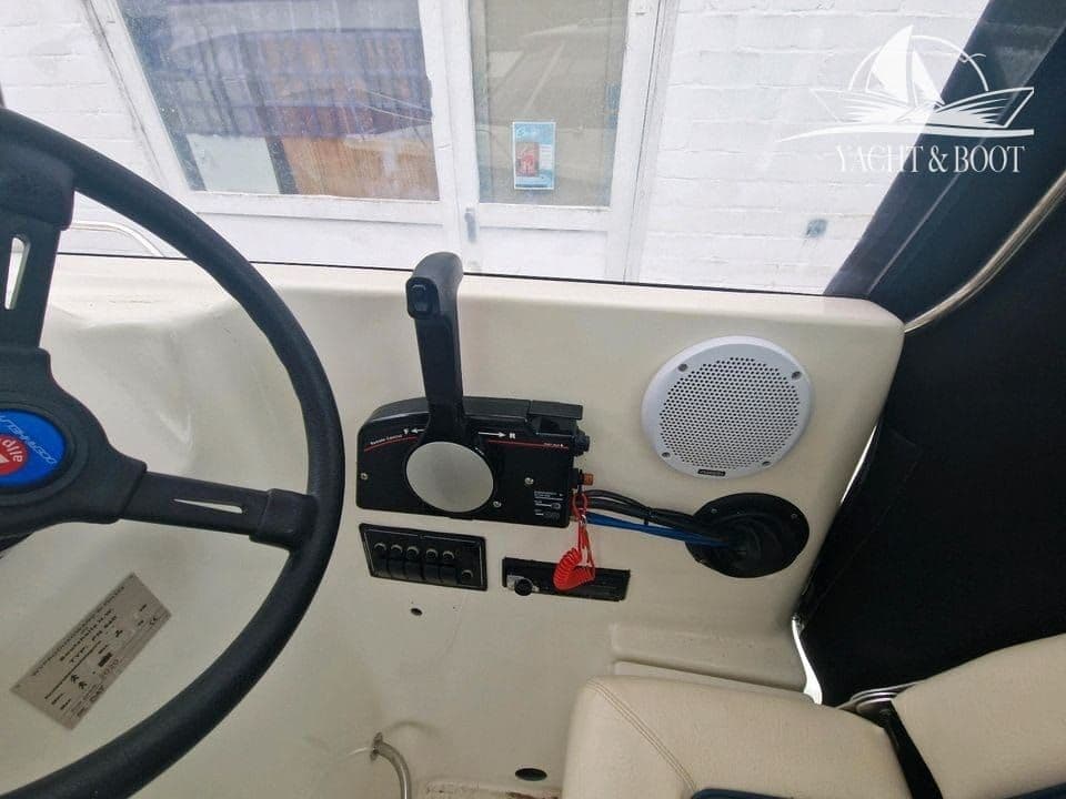Pilothouse 540 | 180 Std., inkl. Trailer – Bild 11