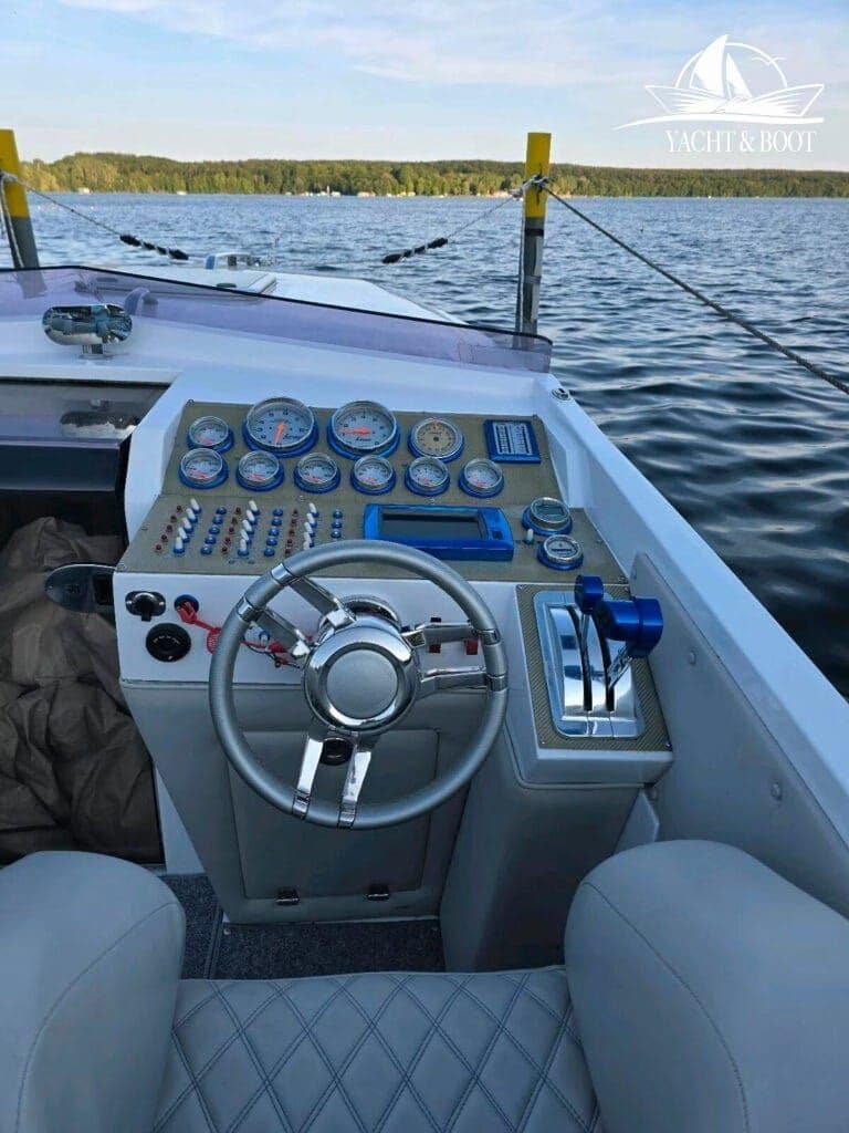 Chris Craft Scorpion 260 SL | Powerboot, 426 PS V8, 176 Std. – Bild 14
