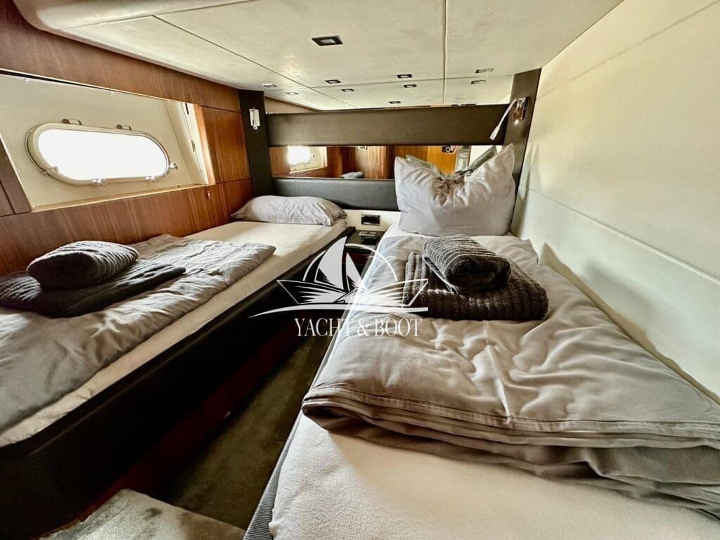 Sunseeker Predator 74 Sports Fly |  3.600 PS, MAN V12 – Bild 18