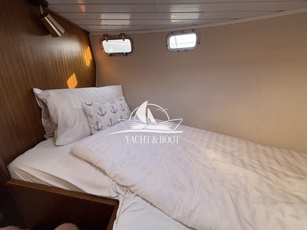 Crown Trawler 830 | Stahlverdränger, holländischer Werftba – Bild 16
