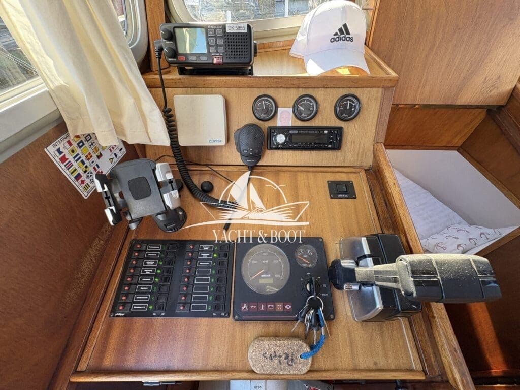 Crown Trawler 830 | Stahlverdränger, holländischer Werftba – Bild 7