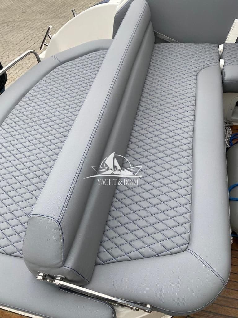 Bavaria 33 Sport | 2× V8, 450 PS, nur Süßwasser genutzt – Bild 14