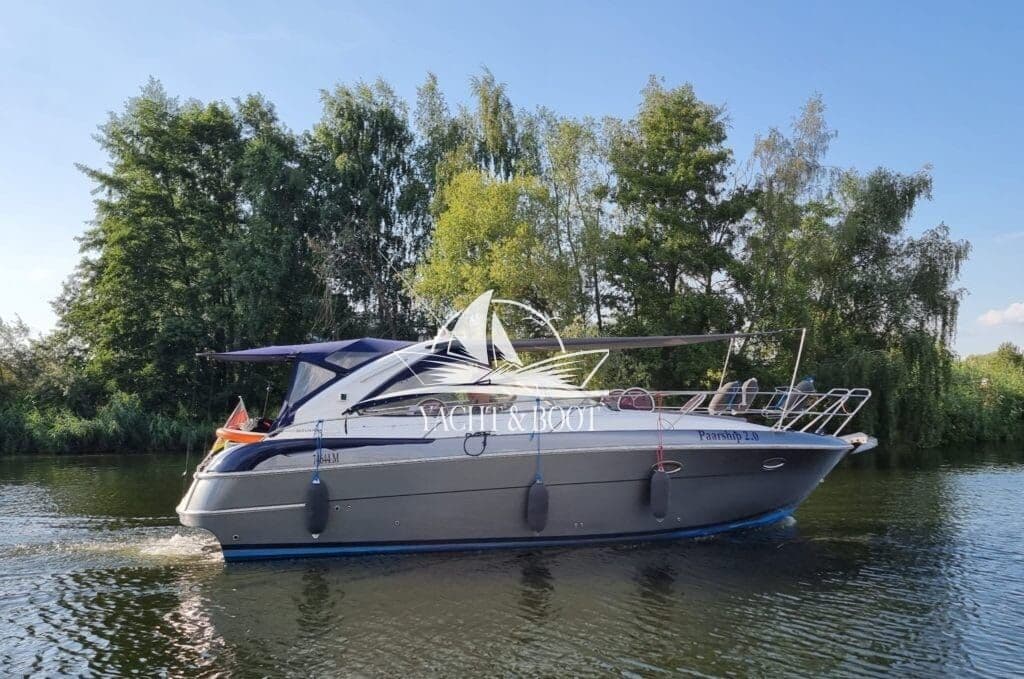 Bavaria 33 Sport | 2× V8, 450 PS, nur Süßwasser genutzt – Bild 3