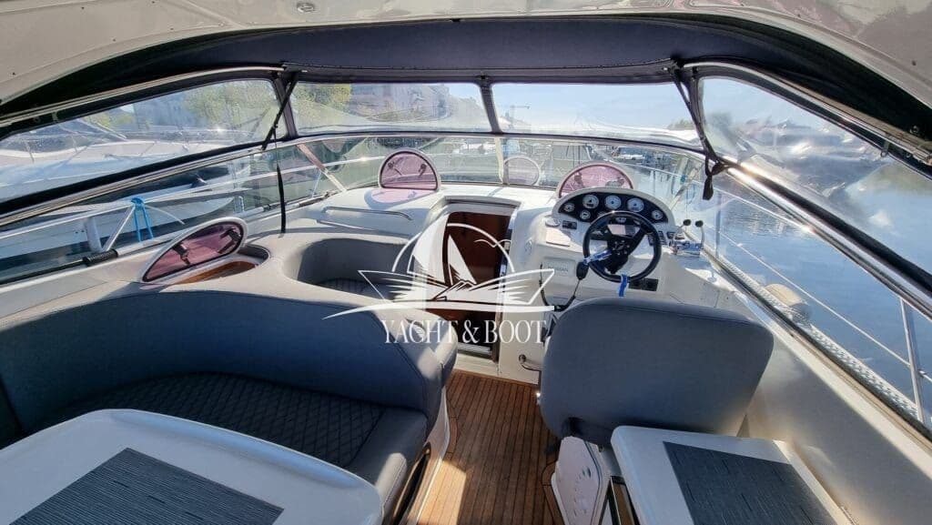 Bavaria 33 Sport | 2× V8, 450 PS, nur Süßwasser genutzt – Bild 8