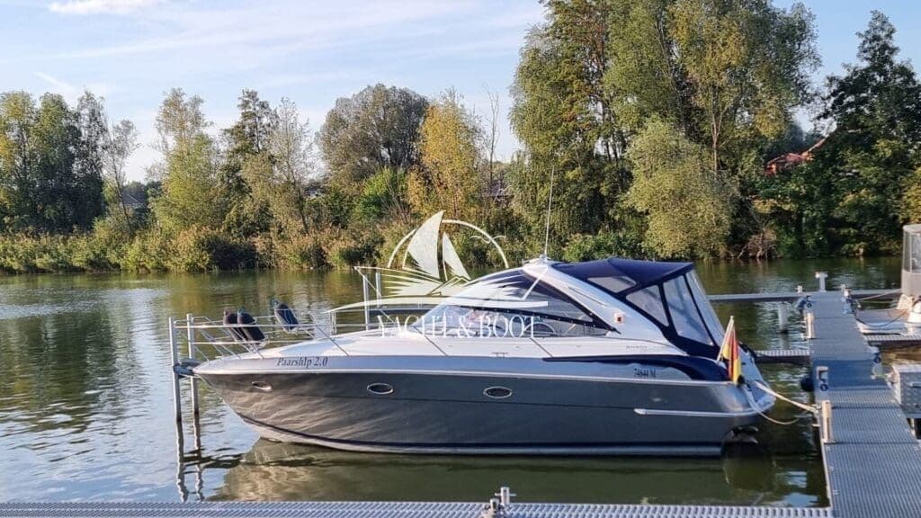 Bavaria 33 Sport | 2× V8, 450 PS, nur Süßwasser genutzt – Bild 5