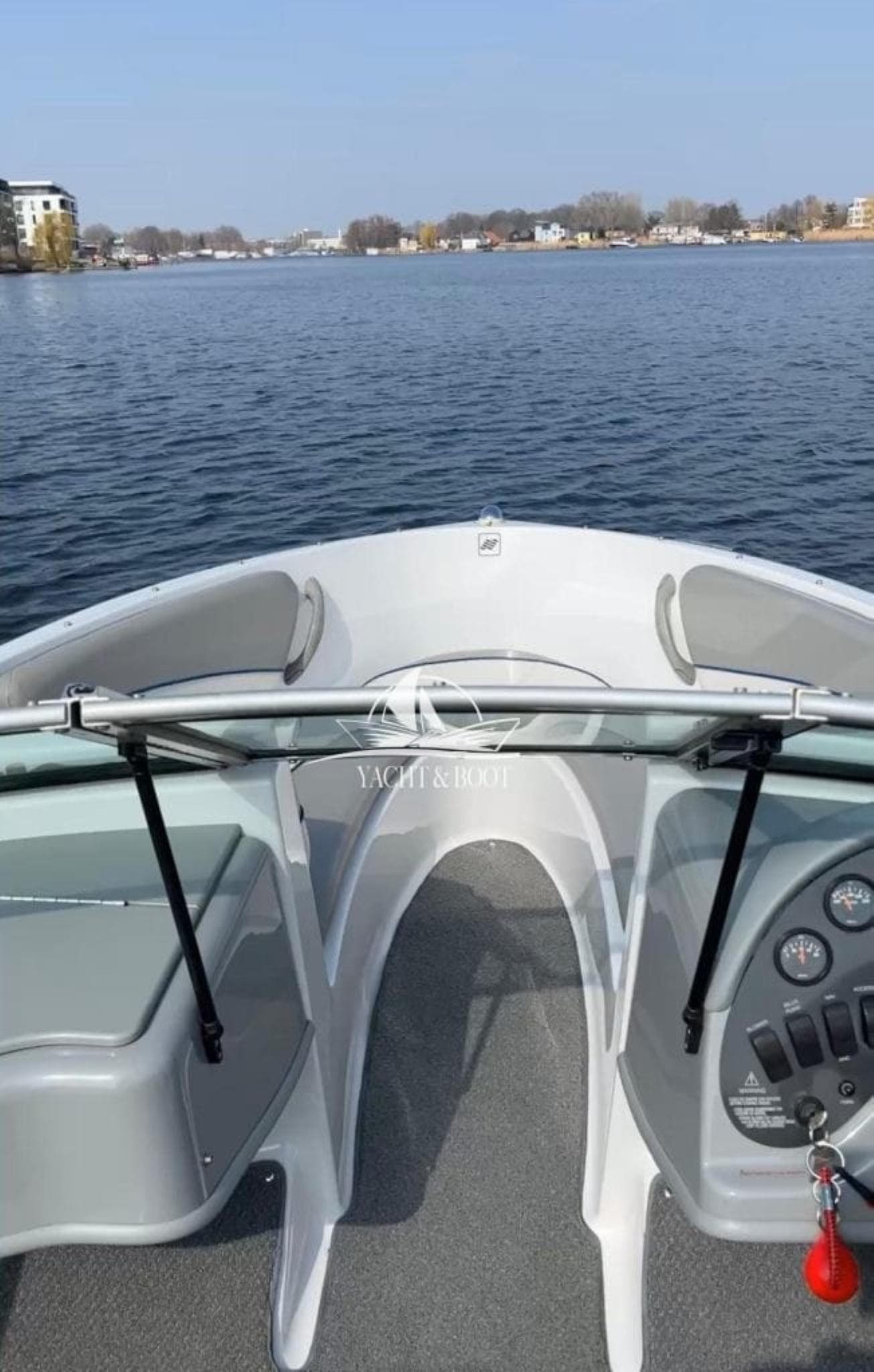 Four Winns 170 | 130 PS Bowrider, inkl. Trailer – Bild 7