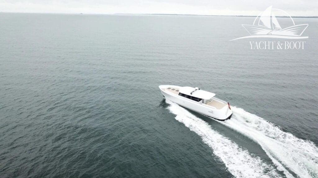 JV15 Stella | Judel&amp;Vrolijk | mit Quadski Amphibienfahrzeug – Bild 10