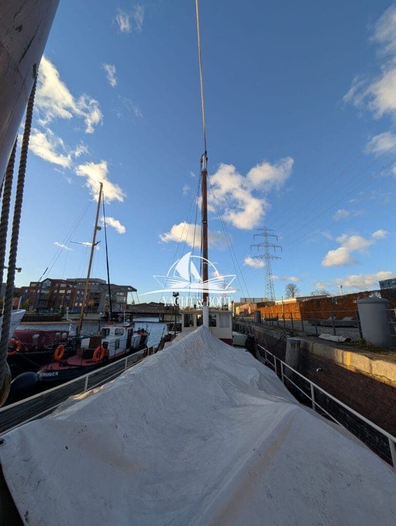 Frachtewer Isebel | 20m Wohnschiff Hausboot mit Liegeplatz – Bild 12