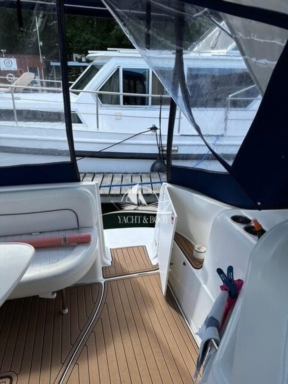 Bayliner 3055 | 520 PS (2xV8), Raumwunder, komfortabel – Bild 17