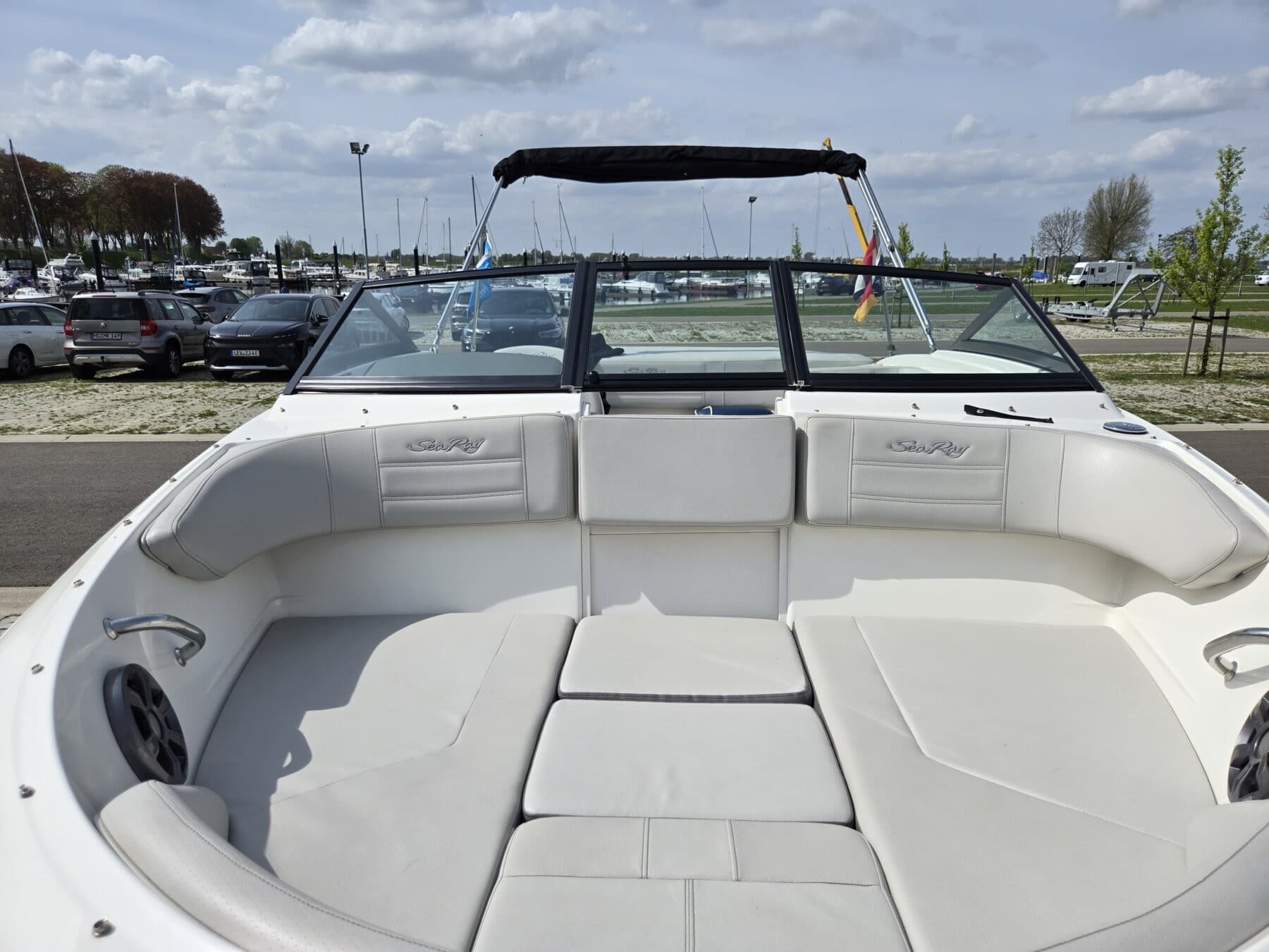 Sea Ray 190 SPXE – Bild 10
