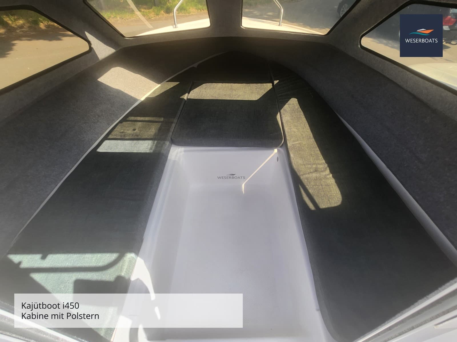 Kajütboot 450 „Gray“ mit Trailer | Motorboot mit Trailer und Kabine – Bild 11