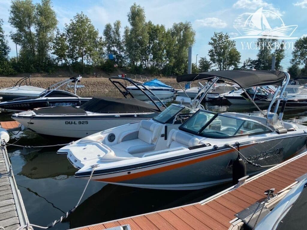 MasterCraft X35 | 430 PS Ilmor V8, 450 Std., Wake/Surf Setup – Bild 3