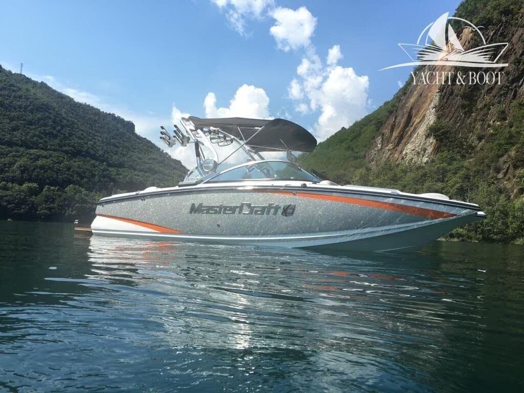 MasterCraft X35 | 430 PS Ilmor V8, 450 Std., Wake/Surf Setup – Bild 2
