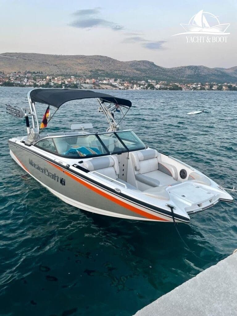MasterCraft X35 | 430 PS Ilmor V8, 450 Std., Wake/Surf Setup