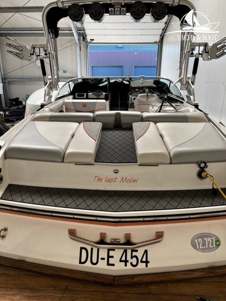 MasterCraft X35 | 430 PS Ilmor V8, 450 Std., Wake/Surf Setup – Bild 5