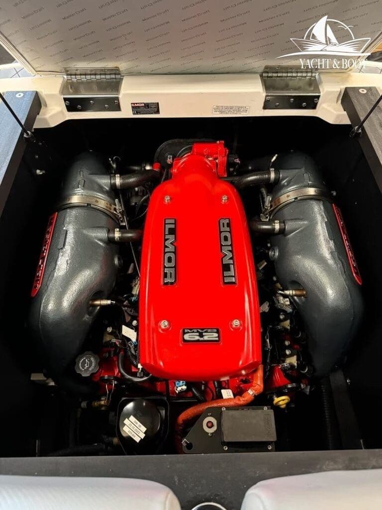 MasterCraft X35 | 430 PS Ilmor V8, 450 Std., Wake/Surf Setup – Bild 11
